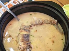 -土砂锅生态山庄·非遗砂锅雅鱼