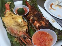 -东海岸人工湖美食村