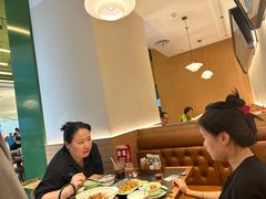 -潮界(LU·ONE凯德晶萃广场店)