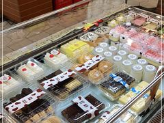 -光明牛奶棚(南泉店)