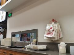 -小姜锅贴(凤凰街店)