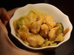 -同济大学本部学苑饮食广场