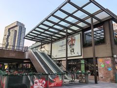-瑞虹新天地月亮湾