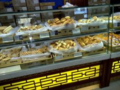 面包甜点陈列柜-老鼎丰(靖宇街总店)