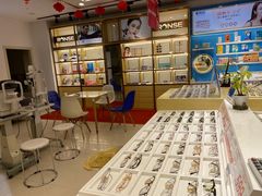 -荣视医眼镜(老车站店)