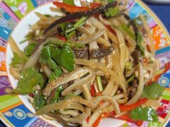 -伊带伊路新疆美食府(呼家楼店)