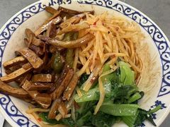 -梅溪·小伙子干挑面(安吉总店)