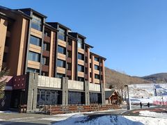 -中旅松花湖滑雪场