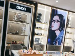 -世纪大明眼镜·蔡司战略授权店(汉街店)