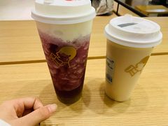 -喜茶(杭州滨江宝龙店)