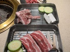 -蚂蚁洞·烤肉大营地(上海静安大悦城店)