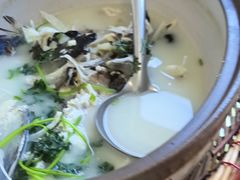 -天乐农家鱼头王(天目湖店)
