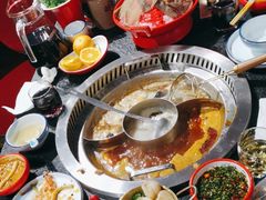 -醉董牛川派鲜肉自选火锅(烟台店)