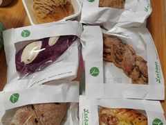 -黑草莓(重庆路店)