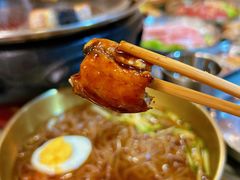 -围炉肉舍•炭烤活鳗•丹东海鲜烤肉(步行街店)