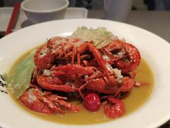-龙巢盱眙龙虾·牛蛙·烧烤宵夜(八卦岭店)
