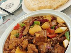 -汗腾格里·风味餐厅(新疆驻京办店)