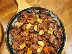 -老东镇啤酒屋海鲜加工·蒸汽海鲜·海鲜烧烤(台东店)