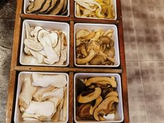 -芸鲜季·云南野生菌餐厅· 云南风物味研社(闵行店)