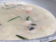 -巴陵全鱼席(湖南老字号汴河街店 )