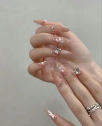 -WH日式美甲沙龙