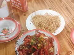 -冶建镜子·老南昌大排档·江西虾王(总店)