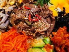 烤牛肉拌饭-梨花牛肉汤饭(仁恒伊势丹店)