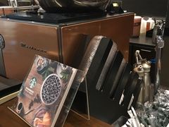 -星巴克(宝山万达店)