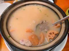-莲餐厅·湖北菜·潜江小龙虾店(愚园路店)