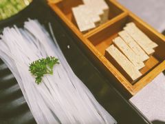 -捞天下大众火锅(水上公园店)