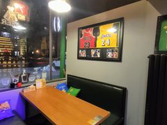 -京狮炙燥·精酿烧烤(首经贸店)
