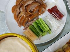 -六和聚传统烤鸭.天津菜(和平店)