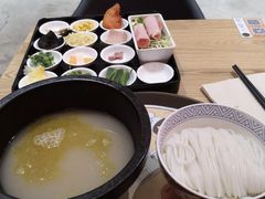 -妈妈故事米线(市府恒隆店)
