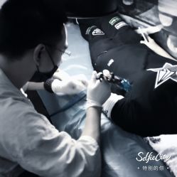 -越域刺青
