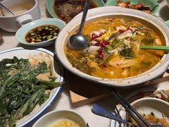 -弄堂里(西溪龙湖天街店)
