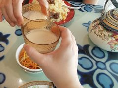 新疆现煮奶茶-撒拉花儿·新疆菜·清真(太阳宫店)