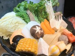 -呷哺呷哺 黄金牧场 (新中关购物中心店)