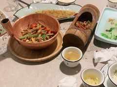 -桥边小楼·手工云南菜·古城观景小楼
