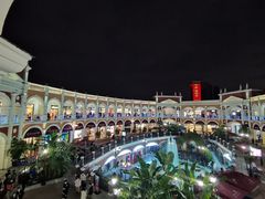 -佛罗伦萨小镇广佛名品奥特莱斯(疏港路店)