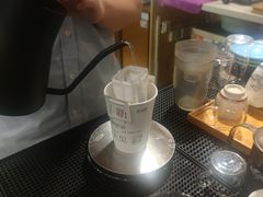 -新华里咖啡书吧(新华书店小寨店)