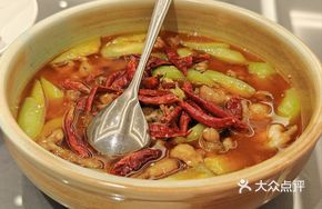 Loofah and Frog Stir-fry