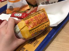 -汉堡王(大连柏威年餐厅店)