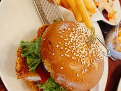 -WOLFGANG PUCK KITCHEN & BAR(迪士尼小镇店)