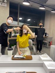 -变画·发型STUDIO