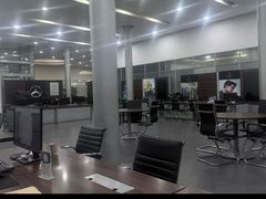 -杭州中升之星奔驰4S店(滨江店)