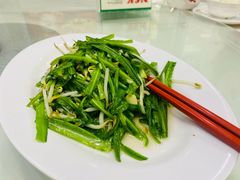 -新峰肉骨茶