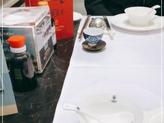 -红鼎豆捞·非遗鲍皇汤火锅(宝丰路店)