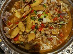 -丹江口渔村·湘味厨房(桃园店)