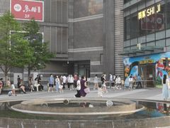 -江城燕子大排档(江汉路步行街店)