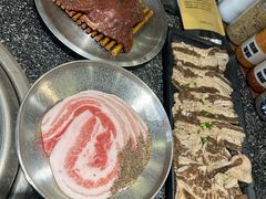-红泥小火炉·东北泥炉烤肉(天一旗舰店)